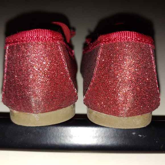 Red glitter flats, toddler 5 - Picture 2 of 11